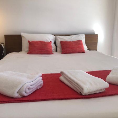 Avenida 83 Hotel Авиеро Екстериор снимка